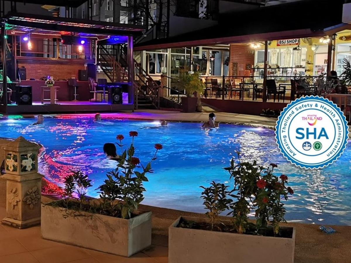 Baan Sabaijai Resort That Phanom Eksteriør bilde