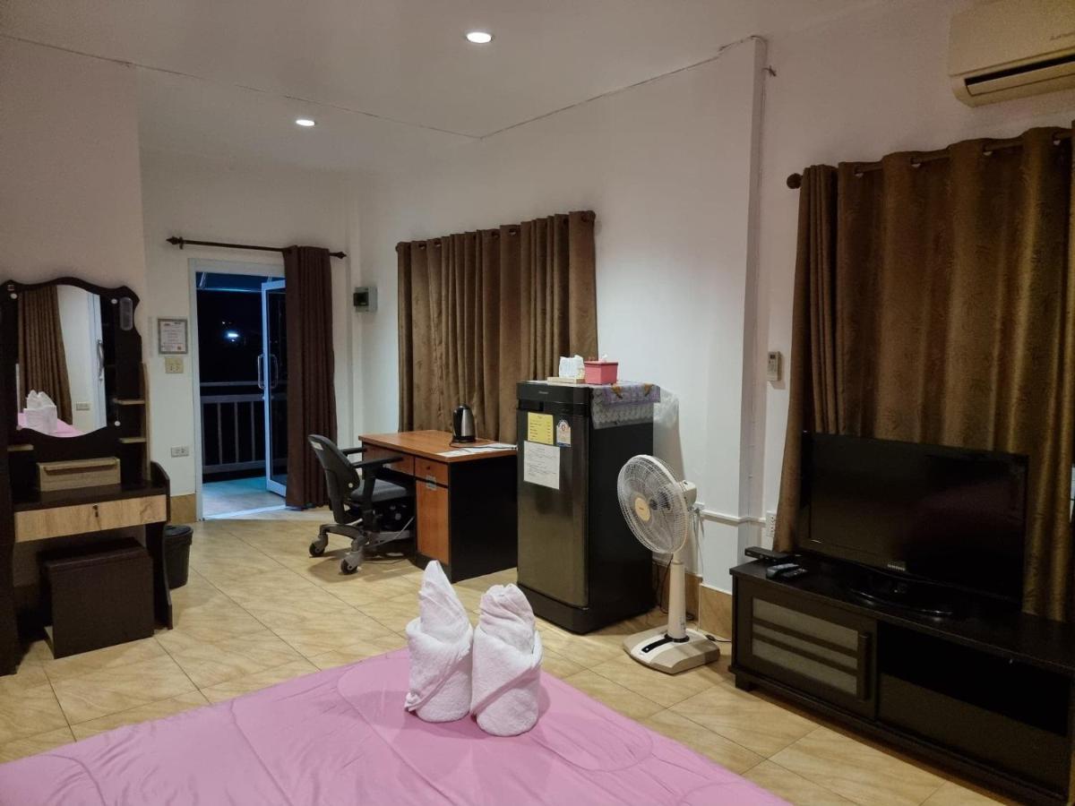 Baan Sabaijai Resort That Phanom Eksteriør bilde