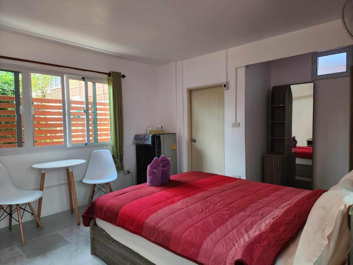 Baan Sabaijai Resort That Phanom Eksteriør bilde