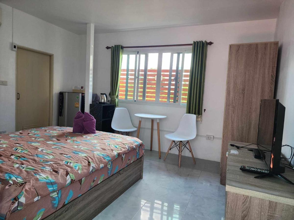 Baan Sabaijai Resort That Phanom Eksteriør bilde